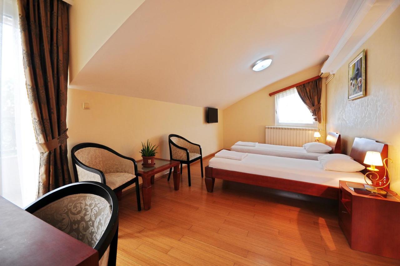Sunny Hill Apartments & Aqua Park Vrnjačka Banja Eksteriør billede