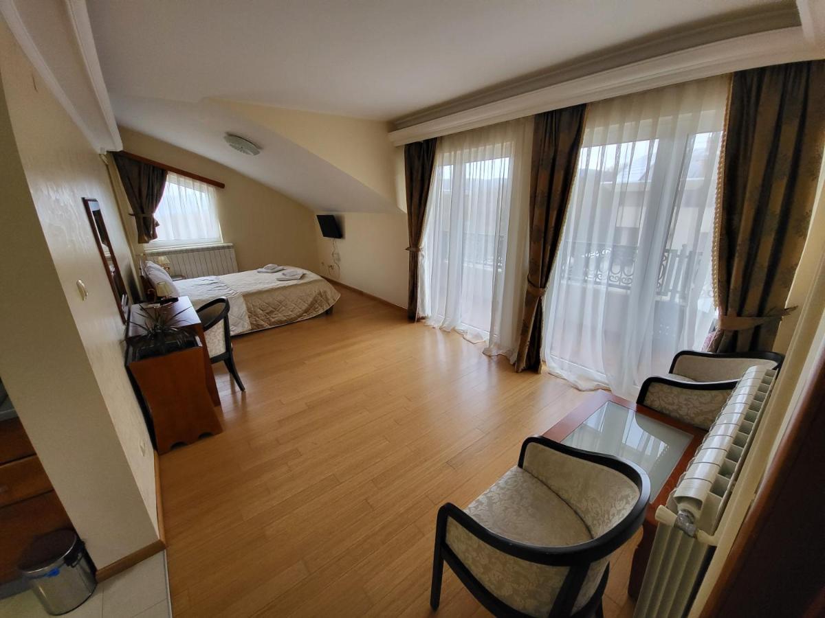 Sunny Hill Apartments & Aqua Park Vrnjačka Banja Eksteriør billede