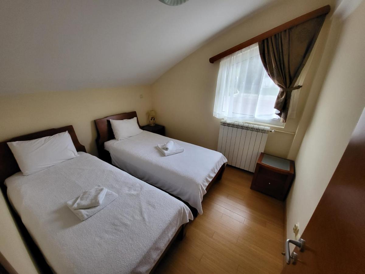 Sunny Hill Apartments & Aqua Park Vrnjačka Banja Eksteriør billede
